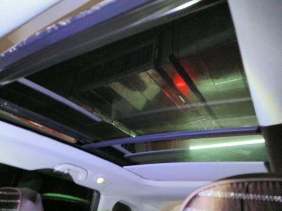 [深圳·鄂H] 二手东风风行景逸X52017款 劲享系列 1.5T CVT尊享型