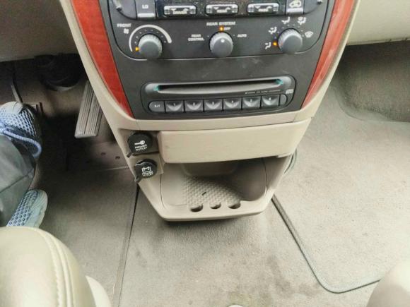 [苏州·苏E] 二手道奇凯领2007款 3.0L 至尊版