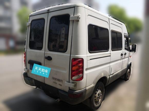 [无锡·苏B] 二手依维柯依维柯褒迪2017款 2.5T经典A32客车中顶6-7座47Z5