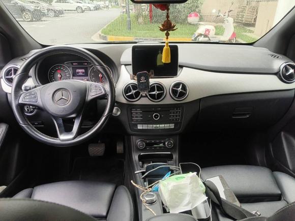 [上海·皖N] 二手奔驰奔驰B级2015款 B 200 时尚型