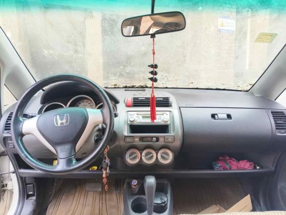 [西安·陕A] 二手本田飞度2007款 1.5L CVT舒适版