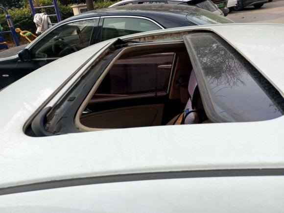 [宁波·浙D] 二手现代瑞纳2010款 三厢 1.4L 手动豪华型GLS