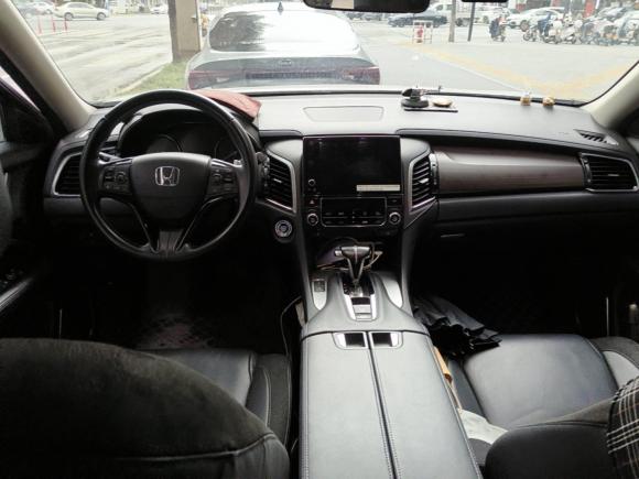 [义乌·浙G] 二手本田冠道2017款 240TURBO 两驱豪华版