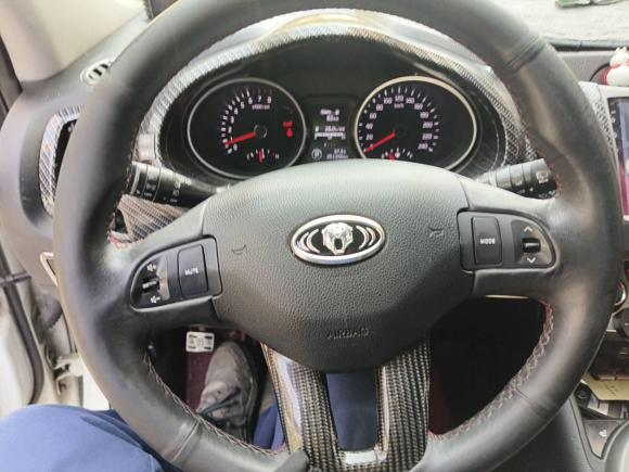 [上海·苏A] 二手起亚智跑2015款 2.0L 自动两驱版DLX