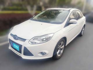 福特福克斯2012款 三厢 1.6L 自动风尚型