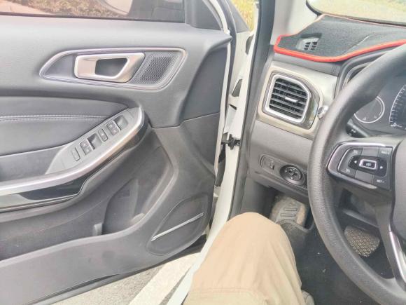 [宁波·浙B] 二手奇瑞瑞虎82018款 1.5TCI 自动豪华型 7座