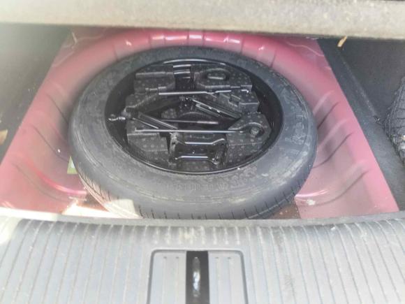 [南京·苏A] 二手荣威荣威RX32018款 1.6L CVT旗舰版