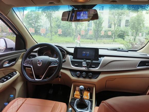 [南昌·赣A] 二手宝骏宝骏7302017款 1.5T 手动时尚型 7座 国V