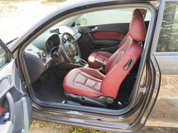 [南昌·赣A] 二手奥迪奥迪A12014款 30 TFSI 时尚型