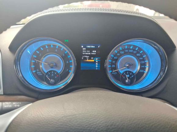 [济南·鲁A] 二手克莱斯勒克莱斯勒300C2014款 3.0L 卓越版