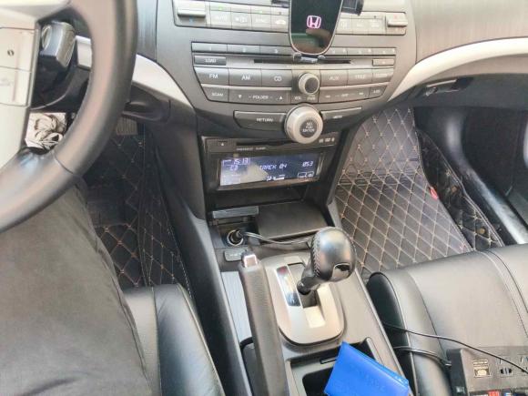 [无锡·苏B] 二手本田歌诗图2012款 2.4L 豪华版