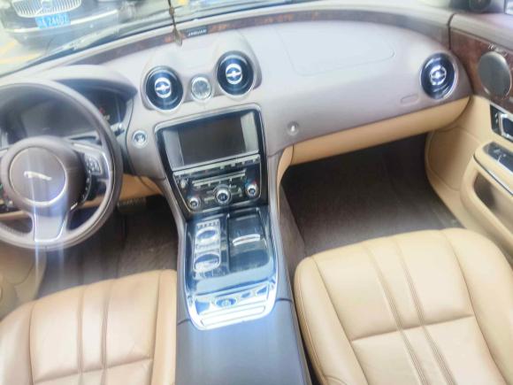 [成都·川G] 二手捷豹捷豹XJ2014款 XJL 3.0 SC 四驱全景商务版