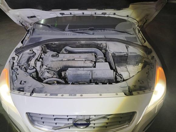 [台州·浙J] 二手沃尔沃沃尔沃V602013款 T5 智雅版