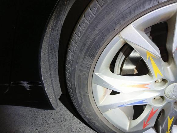 [常州·苏D] 二手标致标致5082011款 2.3L 自动旗舰版