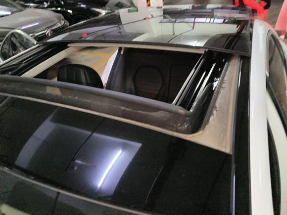 [济南·鲁A] 二手奔驰奔驰C级2019款 C 260 L 运动版