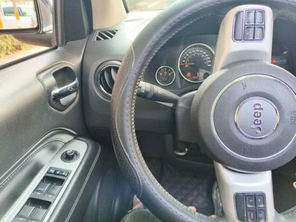 [南昌·赣A] 二手Jeep指南者2014款 2.0L 两驱豪华版