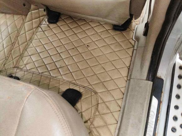 [成都·川A] 二手陆风陆风X82012款 探索版 2.0T 柴油4X4超豪华型