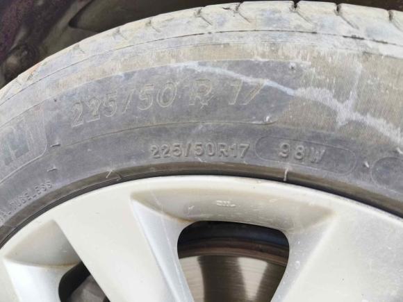 [武汉·鄂A] 二手雷诺塔利斯曼2012款 2.5L 豪华版