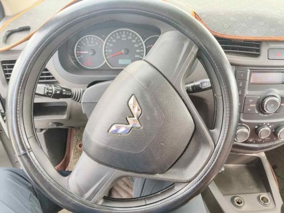 [上海·沪C] 二手五菱汽车五菱宏光2014款 1.2L S标准型国IV