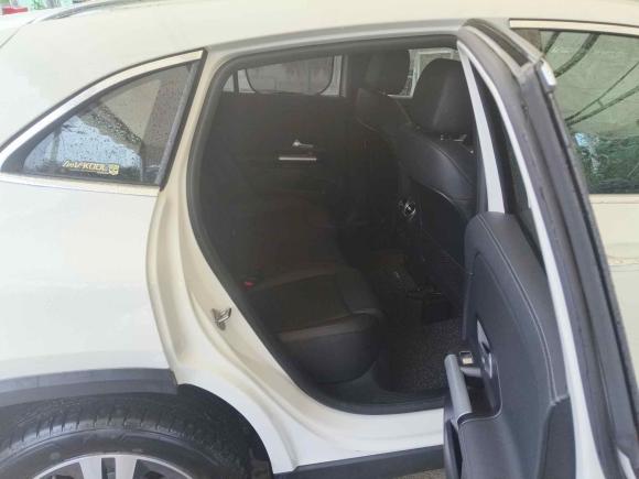 [北京·京A] 二手奔驰奔驰GLA2022款 改款 GLA 200