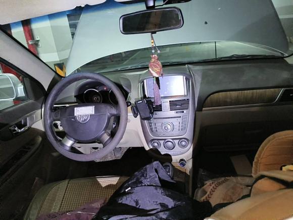 [宁波·浙B] 二手别克凯越2015款 1.5L 手动经典型