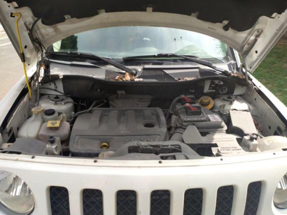 [台州·浙J] 二手Jeep自由客2014款 2.4L 运动版