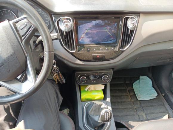 [无锡·苏B] 二手一汽森雅R72017款 1.6L 手动豪华型