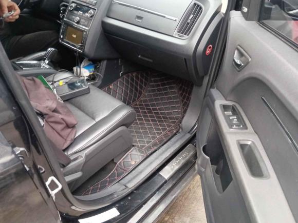 [成都·川A] 二手道奇酷威2010款 2.7