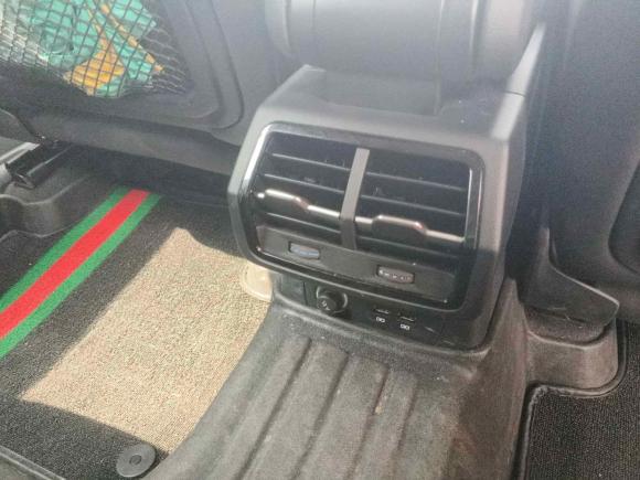 [广州·粤A] 二手奥迪奥迪Q32019款 35 TFSI 时尚动感型