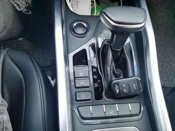 [广州·豫N] 二手奇瑞瑞虎5x2017款 1.5T DCT时尚型