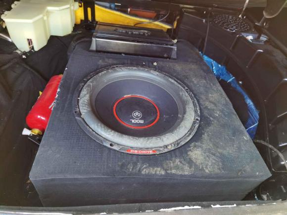 [无锡·苏B] 二手路虎神行者22013款 2.2T SD4 S柴油版