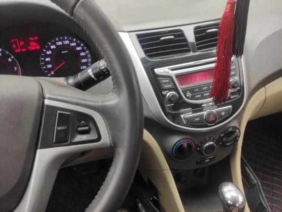 [上海·苏J] 二手现代瑞纳2010款 三厢 1.6L 自动尊贵型GLS