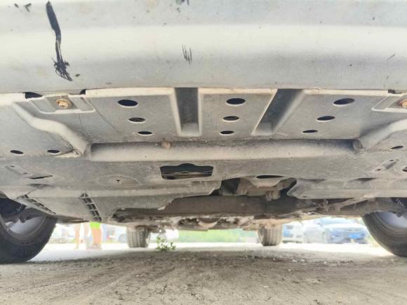 [西安·陕U] 二手比亚迪速锐2015款 改款 1.5L 手动豪华型