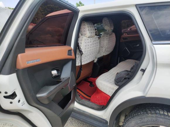 [广州·贵D] 二手陆风陆风X72018款 劲越 1.5T 全景尊贵型