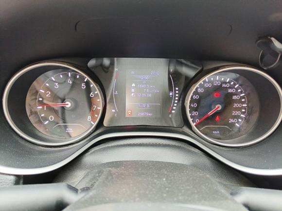 [南昌·赣M] 二手Jeep指南者2017款 200T 手动劲享版