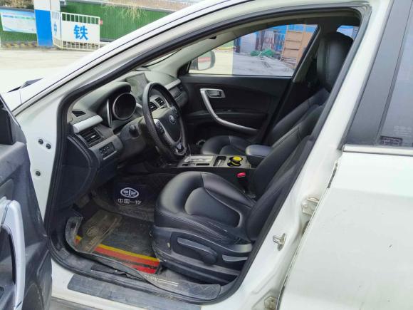 [济南·鲁A] 二手奔腾奔腾X802013款 2.0L 自动舒适型