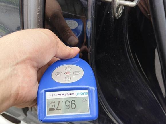 [佛山·粤E] 二手奥迪奥迪Q72010款 3.0 TDI quattro 领先型