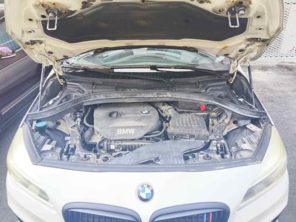 [上海·沪B] 二手宝马宝马2系多功能旅行车2015款 218i 领先型