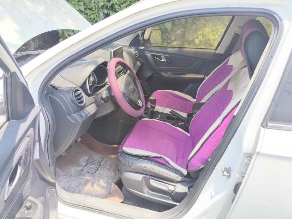 [温州·贵C] 二手奔腾奔腾X402017款 1.6L 手动豪华型