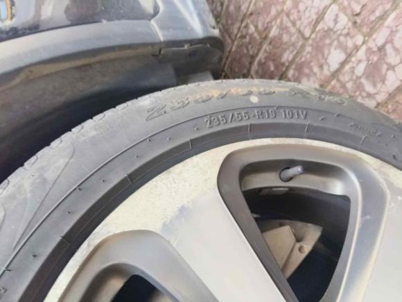 [南京·苏A] 二手奔驰奔驰GLC2016款 GLC 260 4MATIC 豪华型