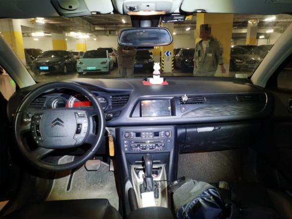 [上海·沪A] 二手雪铁龙雪铁龙C52012款 2.3L 自动尊贵型