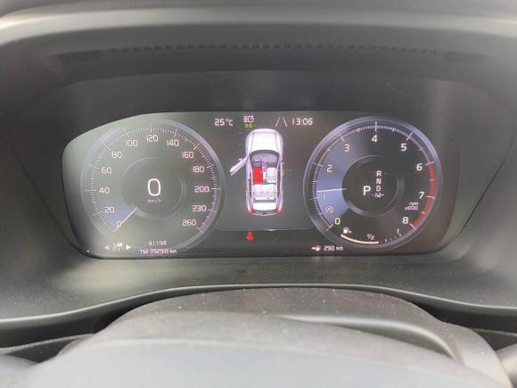 [南通·苏F] 二手沃尔沃沃尔沃XC402021款 T4 四驱智远运动版