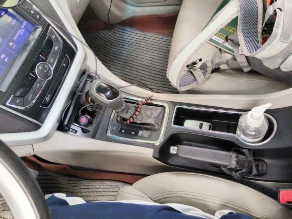 [广州·粤S] 二手吉利汽车帝豪2016款 三厢 1.5L CVT豪华型