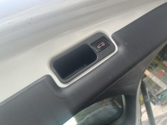 [杭州·浙A] 二手思铭东风本田X-NV2020款 电掣版