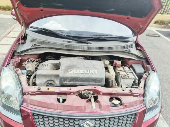 [上海·陕C] 二手铃木雨燕2013款 1.5L 手动20周年限量版