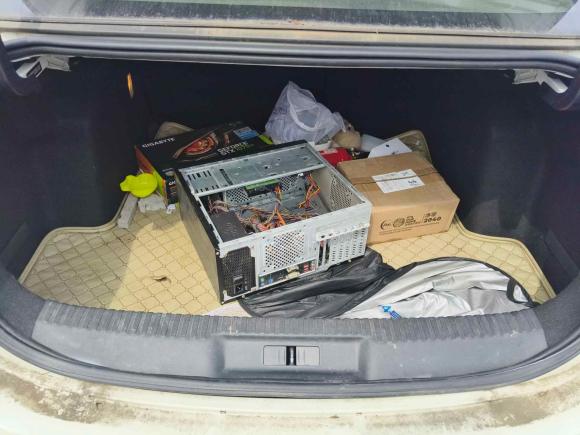 [常州·苏D] 二手DSDS 5LS2014款 1.8L 手动舒适版VTi140