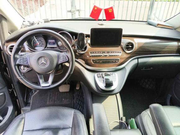 [武汉·鄂W] 二手奔驰奔驰V级2017款 V 260 领航版