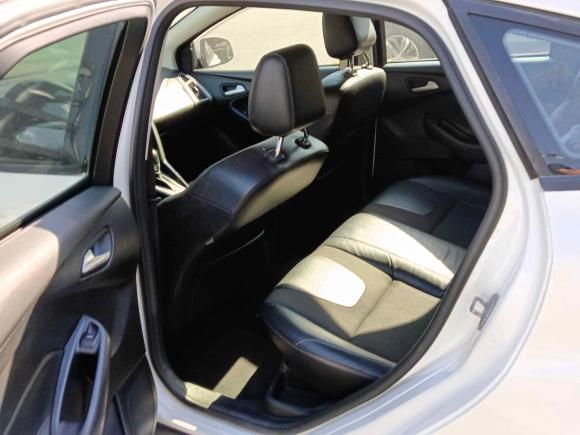 [苏州·苏U] 二手福特福克斯2012款 两厢 1.6L 自动风尚型