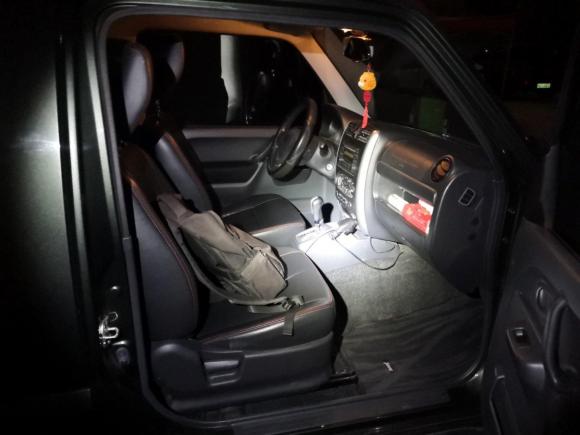 [成都·川A] 二手铃木吉姆尼2015款 1.3 AT JLX