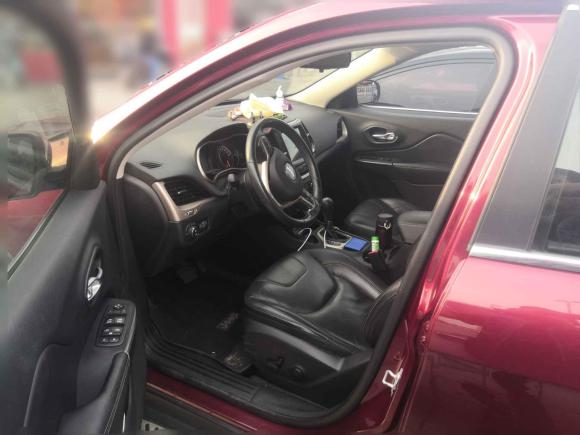 [无锡·苏B] 二手Jeep自由光2016款 2.0L 优越版